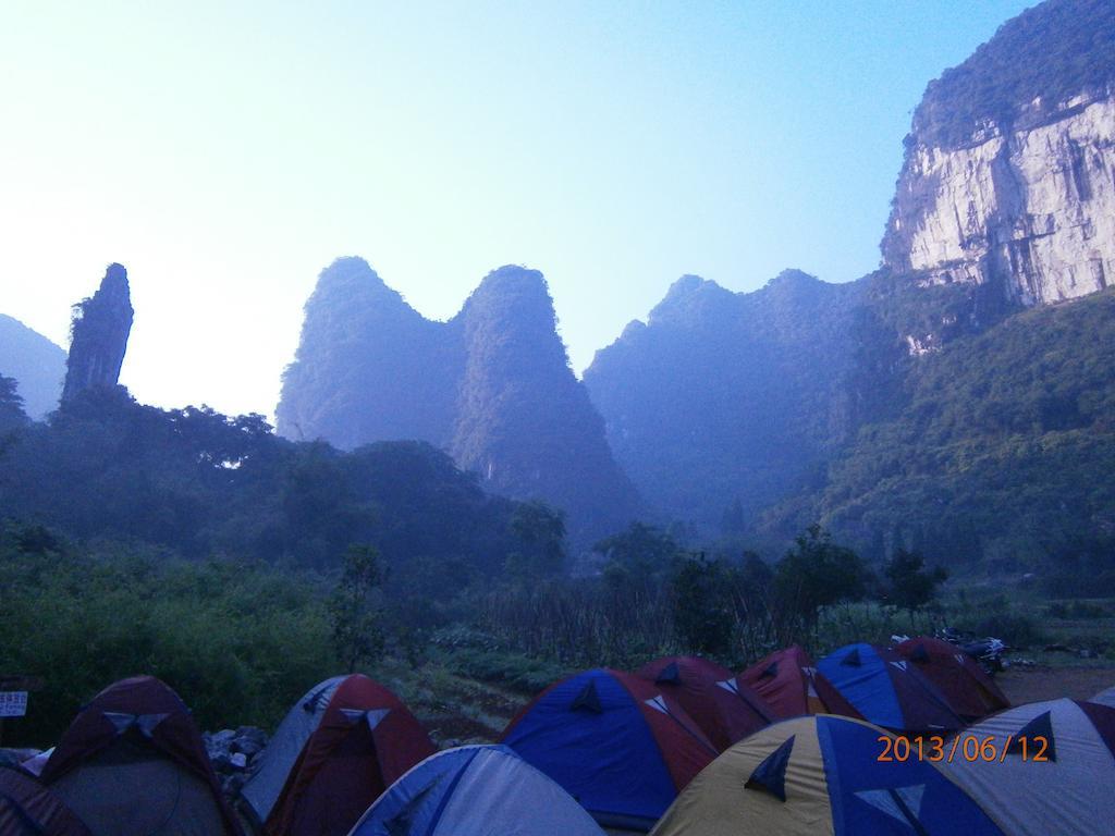 Yangshuo Peaceful Valley Retreat Hotel Екстериор снимка