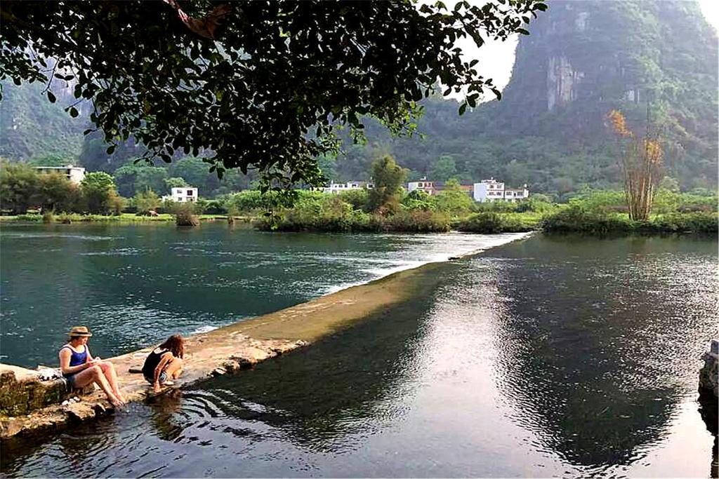 Yangshuo Peaceful Valley Retreat Hotel Екстериор снимка